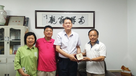 曾魯臺會見臺灣逢甲大學(xué)蕭敏學(xué)教授一行.jpg