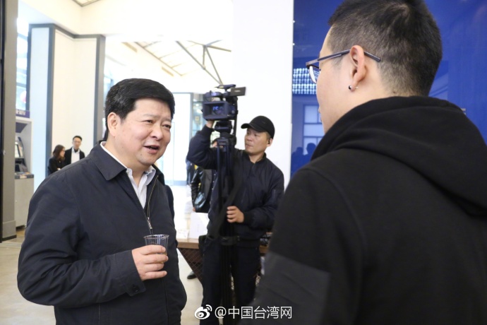龍明彪在廈門調(diào)研臺(tái)灣青年創(chuàng)業(yè)情況 看望在鷺臺(tái)青