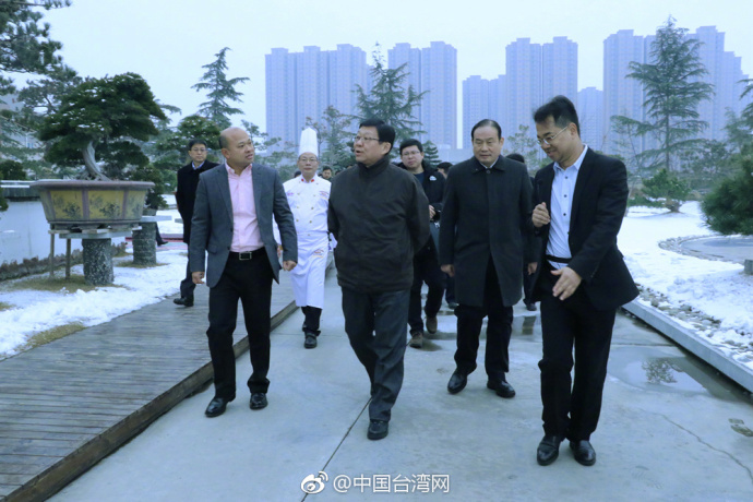 陳德銘走訪西安臺(tái)企“御品軒” 帶來春節(jié)的暖心問候