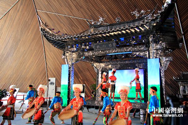 海峽兩岸閩南非物質(zhì)文化遺產(chǎn)展演”系列活動29日在國家大劇院開幕