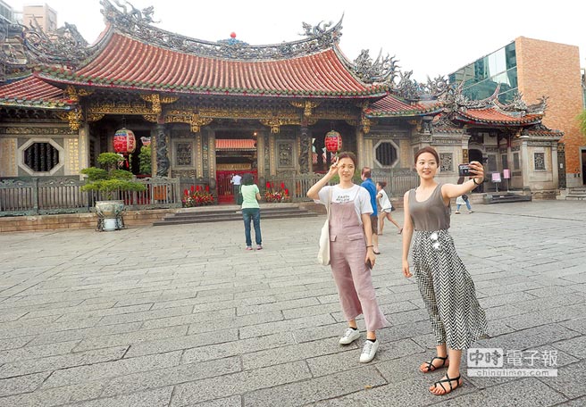 臺(tái)灣旅行業(yè)者批政府作假：歡迎陸客說(shuō)一套做一套