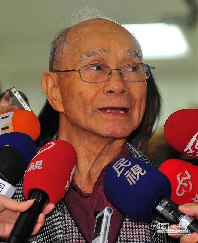臺北勞動局長遴選委員會總召蔡式谷（圖）表示，若有同分情形，比照一般選舉用“抽簽決定”。（圖片來源：臺灣中時(shí)電子報(bào)）