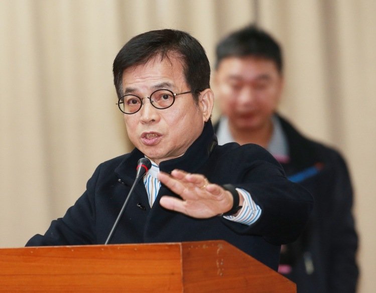 "藍(lán)委"談在野感受:綠營(yíng)選前口喊謙卑 選后優(yōu)先追殺