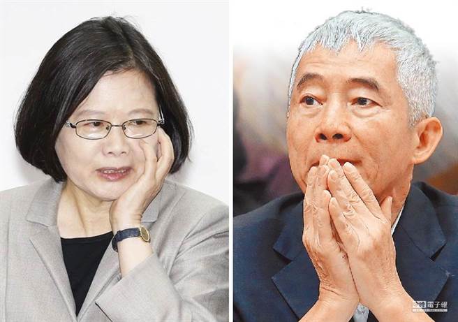 李明賢指蔡英文聲望爆跌是執(zhí)政無方所致；另外，臺灣高速公路接連發(fā)生重大車禍，“交通部長”賀陳旦（右）還能安坐“大位”上