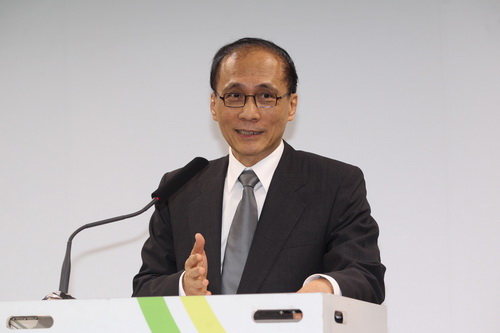 林全520前曬政績 國民黨：選前端牛肉選后變泡面