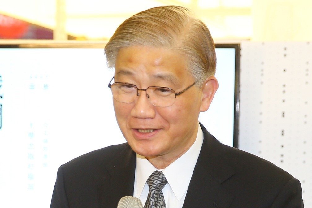 臺灣大學校長竟被諷“學術(shù)界禽流感”