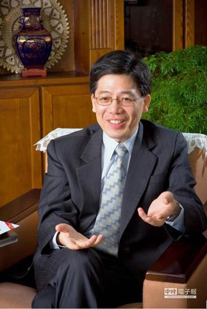 “國(guó)安會(huì)”咨詢委員、前“移民署長(zhǎng)”謝立功將代表國(guó)民黨參選基隆市長(zhǎng)