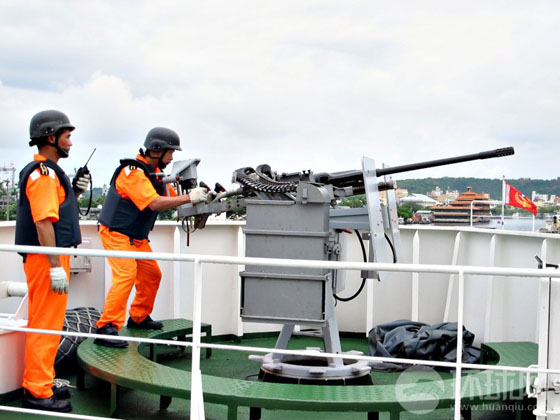 資料圖：臺灣當(dāng)局派軍艦開赴臺漁船出事海域。