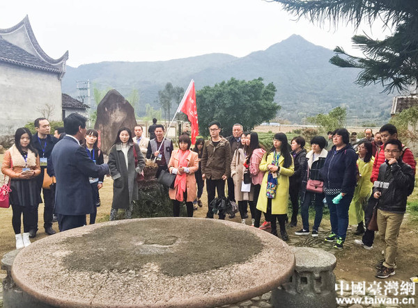 “清新福建海絲行”采訪團(tuán)走進(jìn)霍童古鎮(zhèn)_副本 “清新福建海絲行”采訪團(tuán)走進(jìn)霍童古鎮(zhèn)_副本