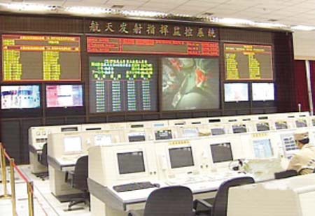 “神七”正在測(cè)試組裝 模擬飛行一切順利(圖)